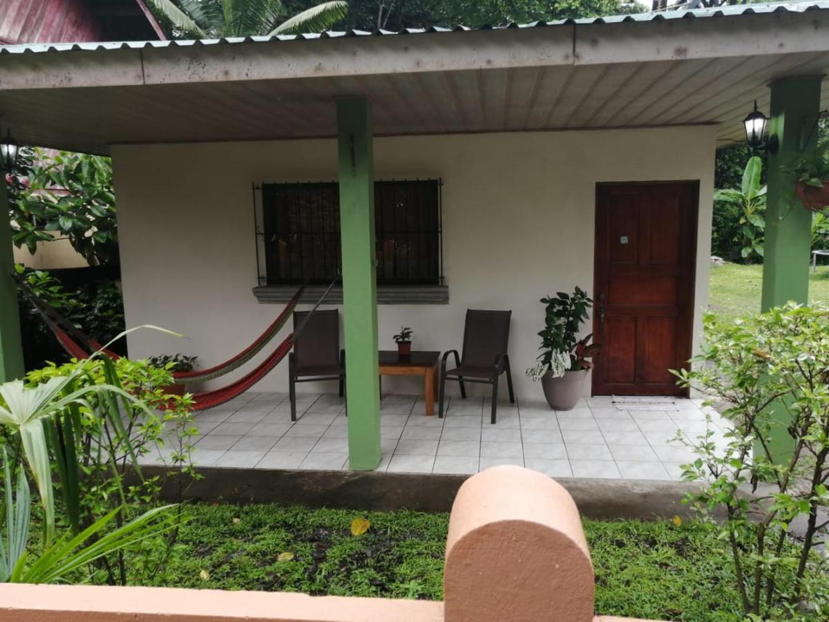 Cahuita Lodge ภายนอก รูปภาพ