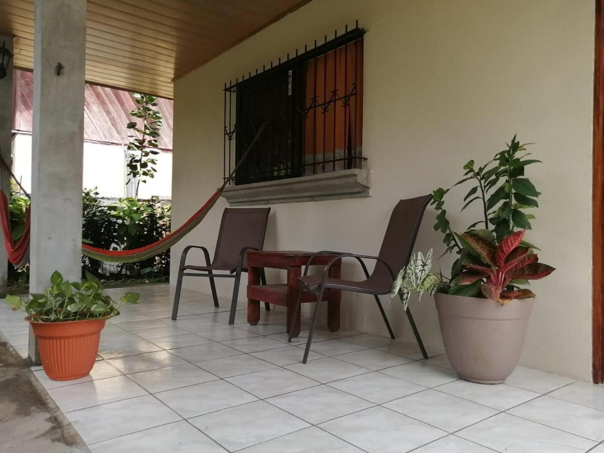 Cahuita Lodge ภายนอก รูปภาพ