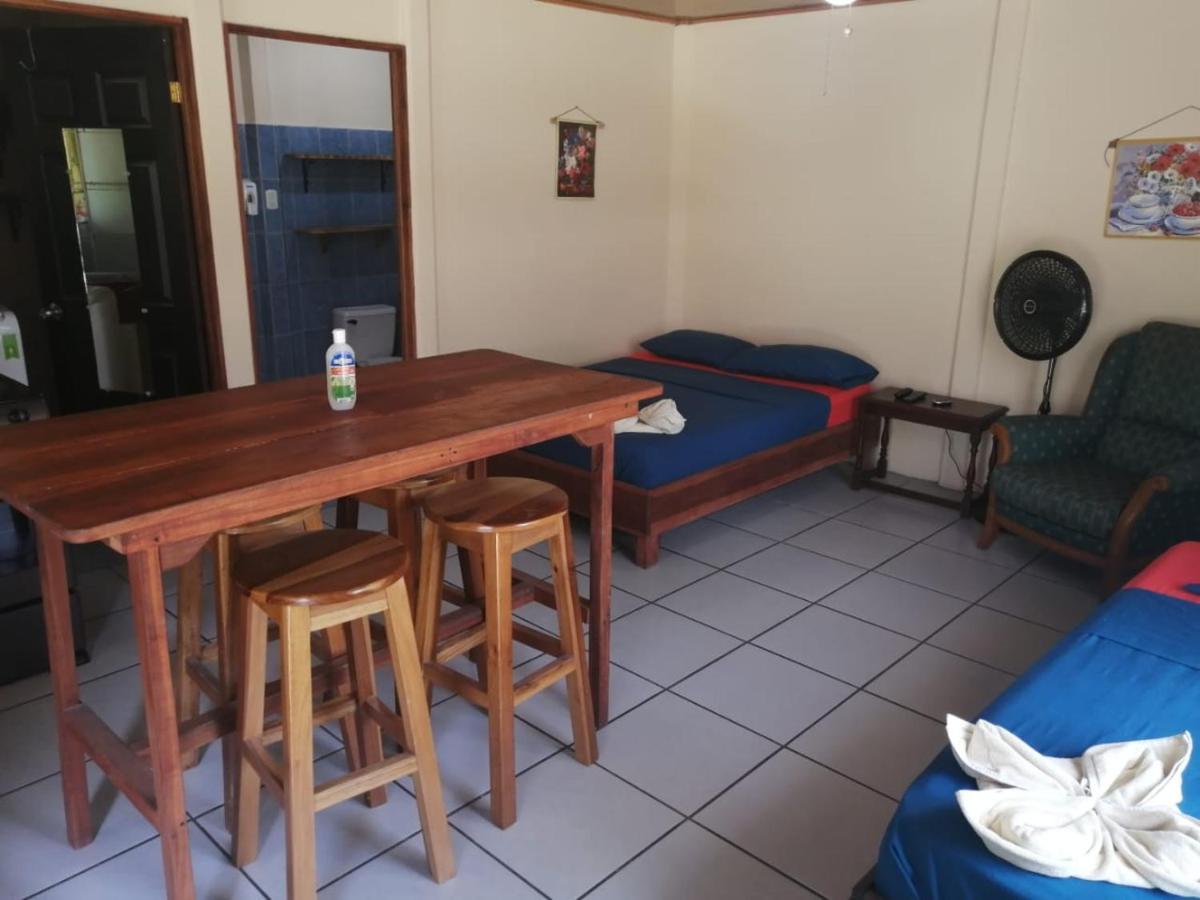 Cahuita Lodge ภายนอก รูปภาพ