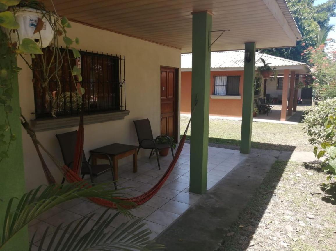 Cahuita Lodge ภายนอก รูปภาพ