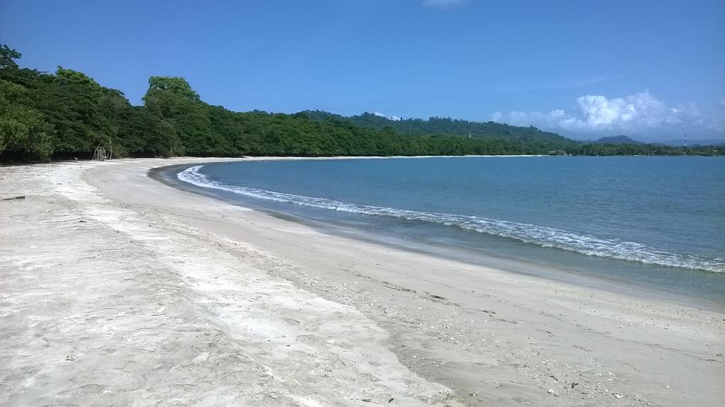 Cahuita Lodge ภายนอก รูปภาพ